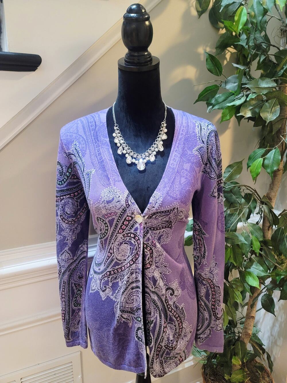 Chico's Cardigan Sweater Women's Size 1/M Purple Paisley V-Neck Long Sleeves